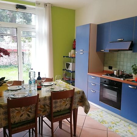 La Casa Di Marzia Leilighet Bardolino Eksteriør bilde